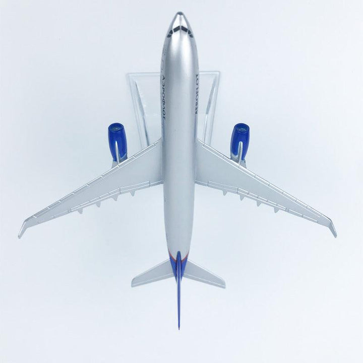 Lisslune | Russian Airlines 16cm Legal Aircraft Model - Impressive Collectible Model for Aviation Enthusiasts - Exceptional Craftsmanship Display Piece