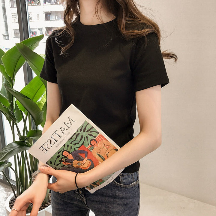 Women's cotton T-shirt with modern round neck and comfortable fit