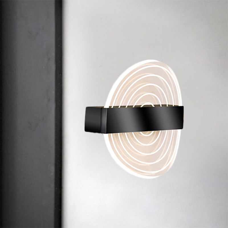 Lisslune | Acrylic Circle Wall Light Wall Mount LED Modern Wall Lamp in Black/Gold for the Living Room