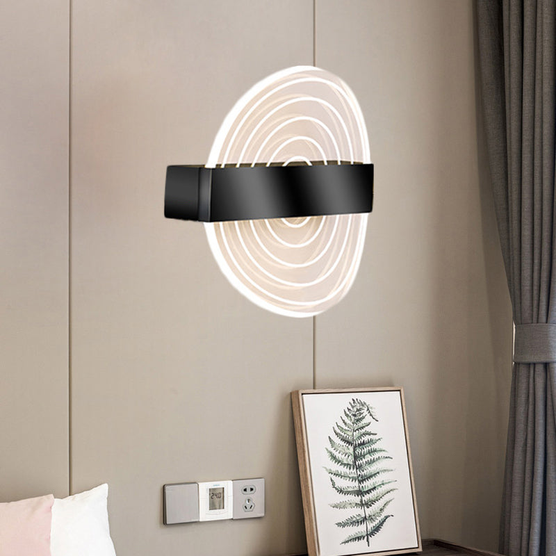 Lisslune | Acrylic Circle Wall Light Wall Mount LED Modern Wall Lamp in Black/Gold for the Living Room