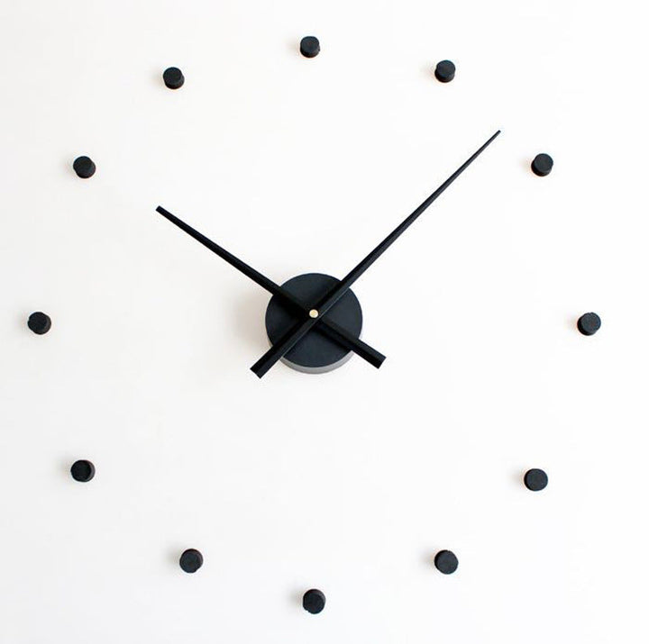 Lisslune | TimeFrame - Sleek Modern Wall Clock
