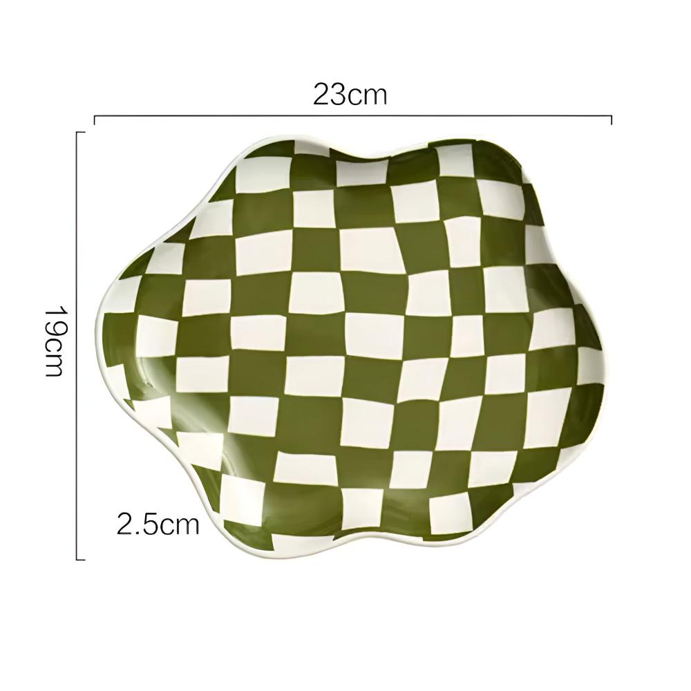 Lisslune | Classic Checkered Ceramic Plate