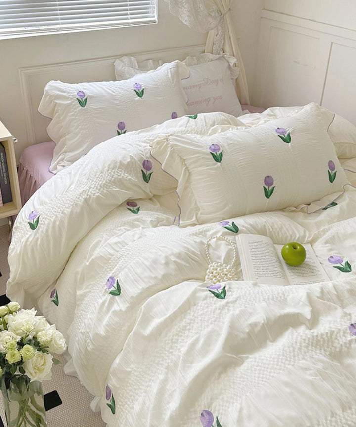 Rynx Coquette Room Tulip Ruffle Bedding Set