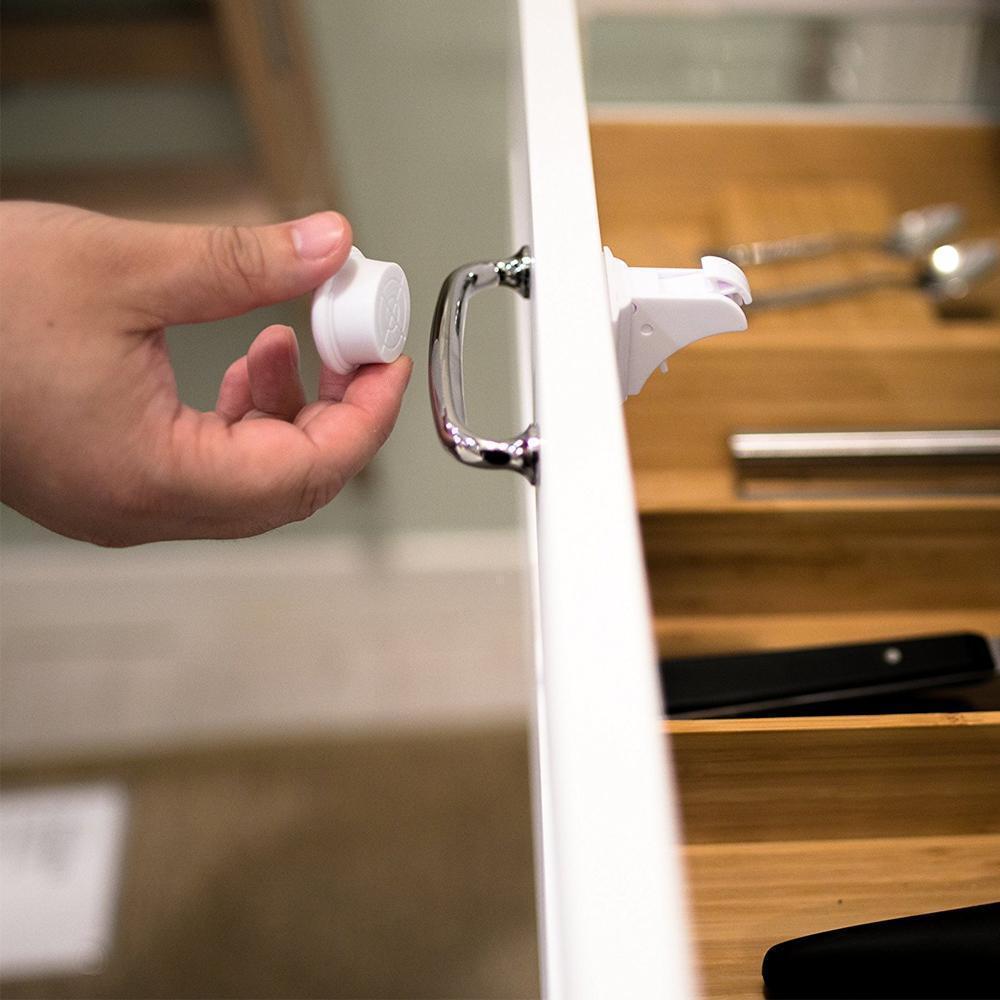 Lisslune | Bequee Magnetic Invisible Cabinet and Drawer Lock, White, 4 Pieces