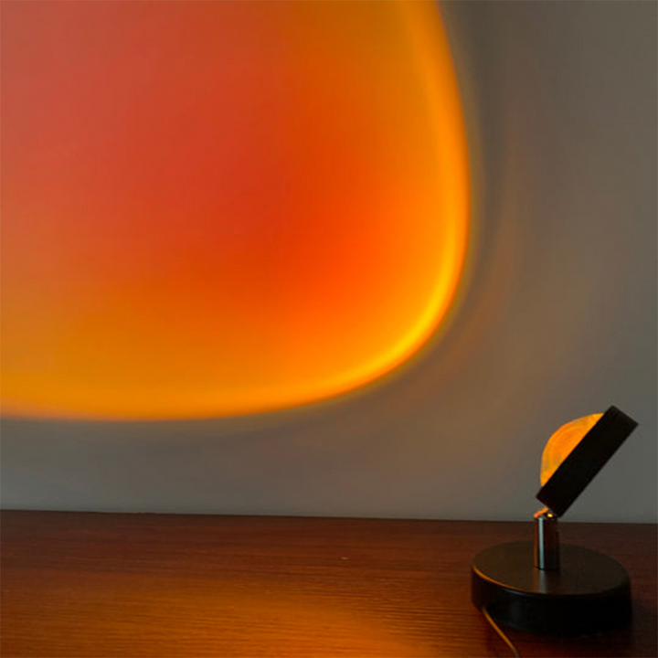 Lisslune | AmberGlow Retro-inspired Table Lamp
