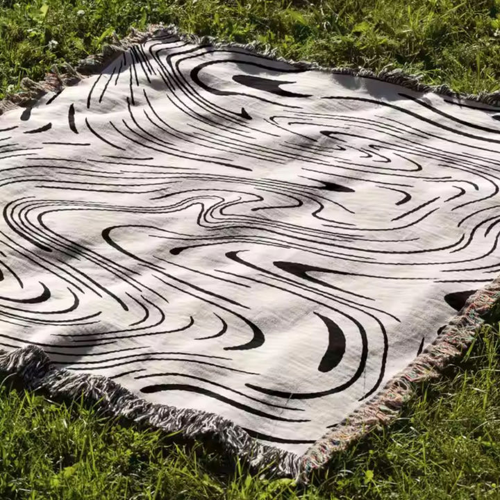 Lisslune | Marble Woven Throw Blanket