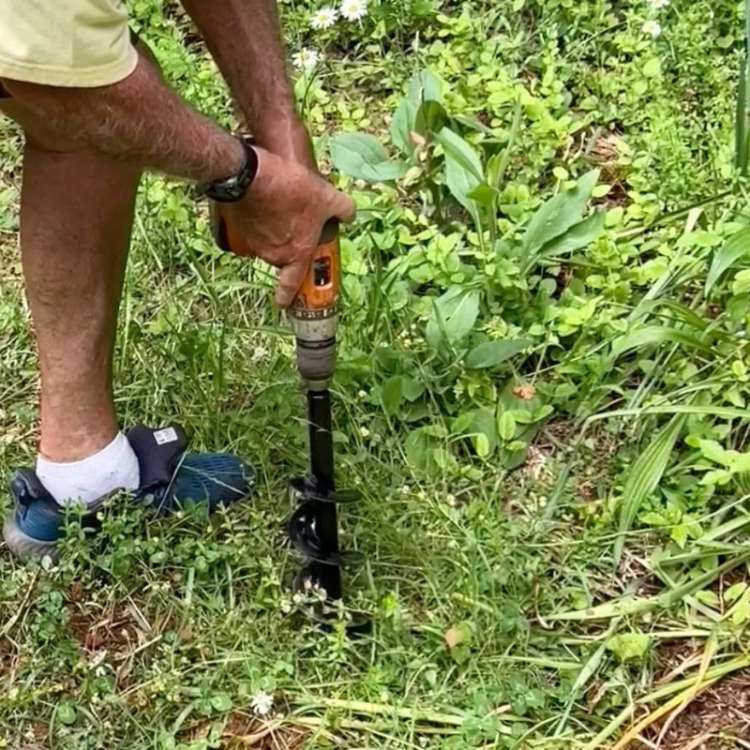 Lisslune | SoilBuster Garden Auger Drill Bit - 3-Inch Heavy-Duty Spiral Tool for Planting Bulbs, Flowers, and Vegetables