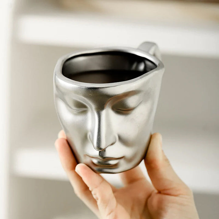 Lisslune | Kyssnades Face ceramic coffee mug