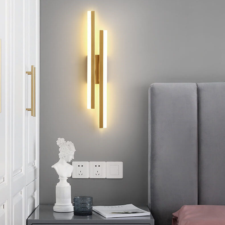Lisslune | LuxLine Modern LED Wall Lamp | Minimalist Design | Iron & Acrylic | Dimmable Light