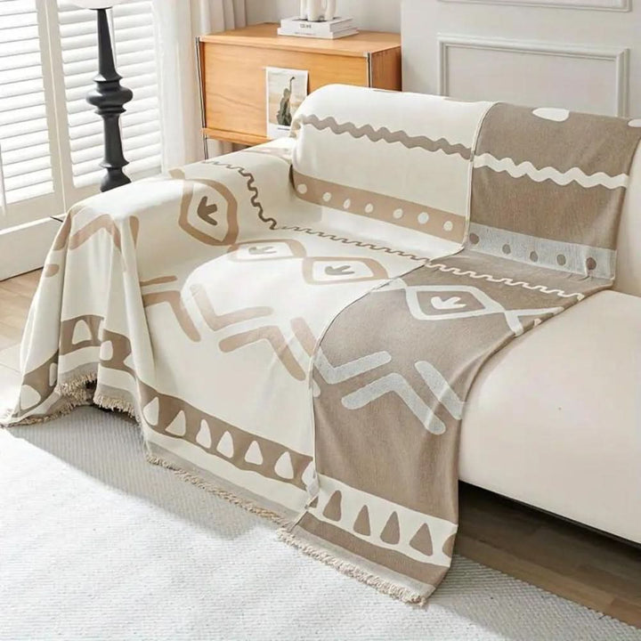 Lisslune | BohoRevive - Extravagant and fairy-tale sofa cover