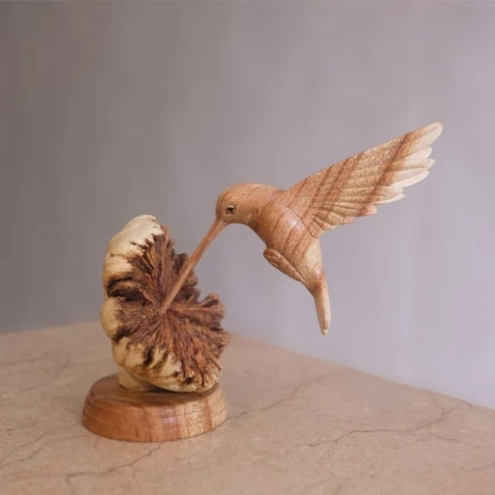 Lisslune | Hummingbird Feeding on a Flower, Handmade Sculpture