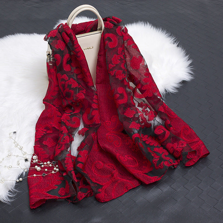 Lisslune | Silk scarf with cut flowers hollow motif
