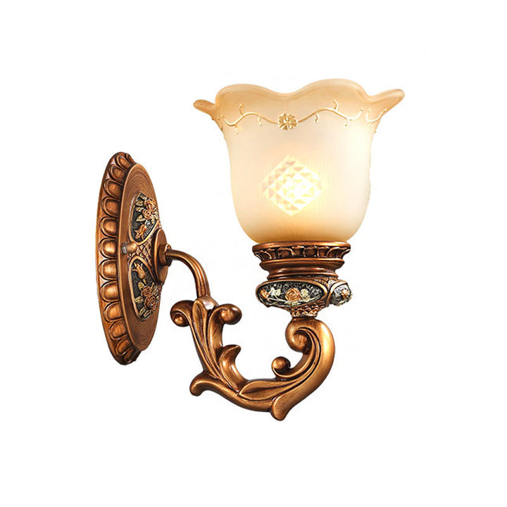 Skørter | Serrated Edge Bedroom Wall Lamp Kit Traditional Cream Glass 1-Light Brass Wall Lamp