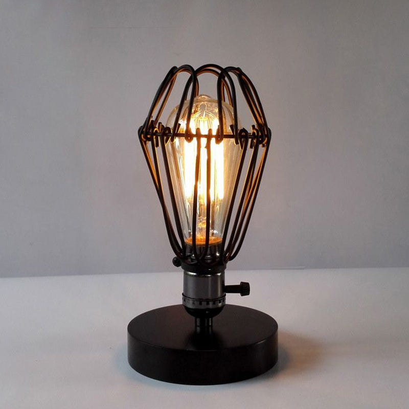 Lisslune | Noctiron – Industrial Table Lamp with Crown Leaf Frame