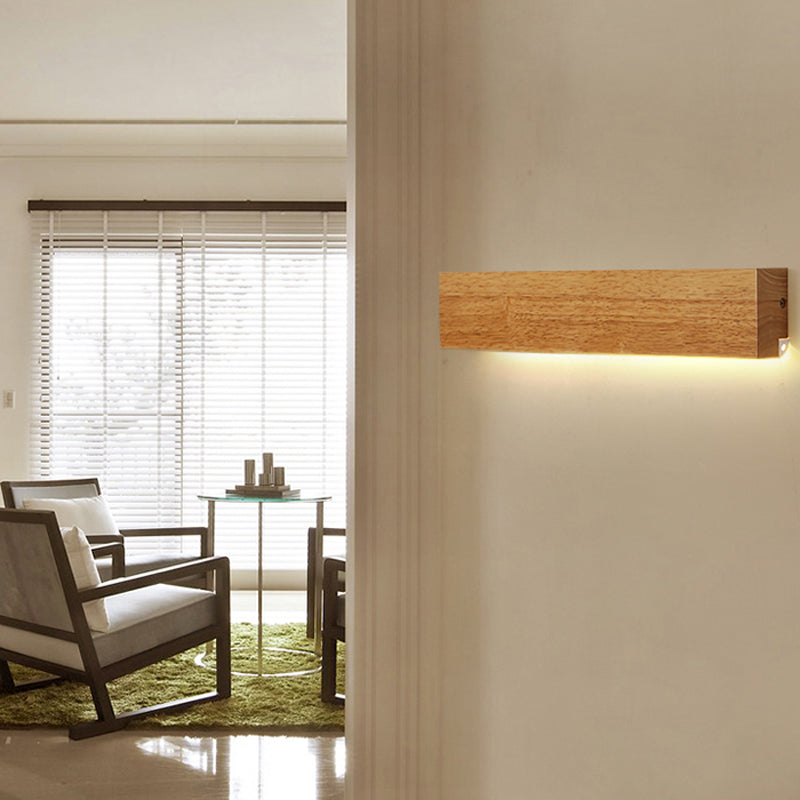 Skørter | Modern Linear Wooden Wall Lamp 1-Light LED Downlight Fixture for Bedroom