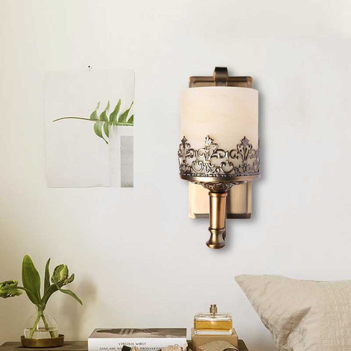 Skørter | Antique Cylinder Wall Lamp Single Tube White Glass Etching Wall Lighting Fixture in Gold