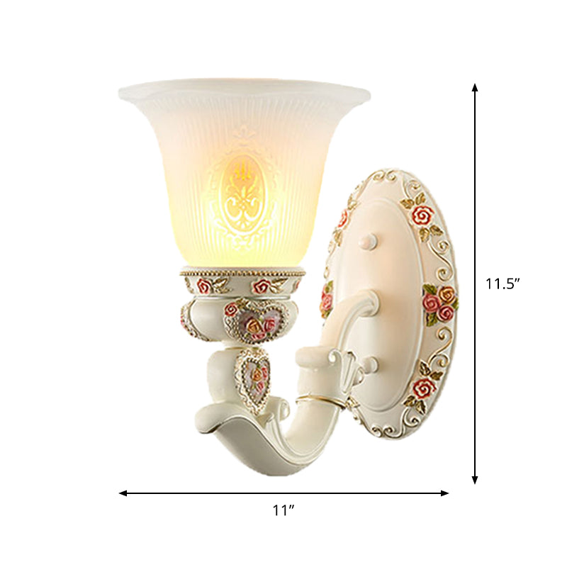 Skørter | Conical Living Room Wall Light Country House Ribbed Glass 1/2-Bulb White Wall Lighting with Floral Decoration