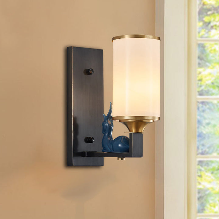 Skørter | Antiqued Column Sconce Light Single Bulb Opal Glass Wall Lighting Idea with Rectangular Back Plate in White