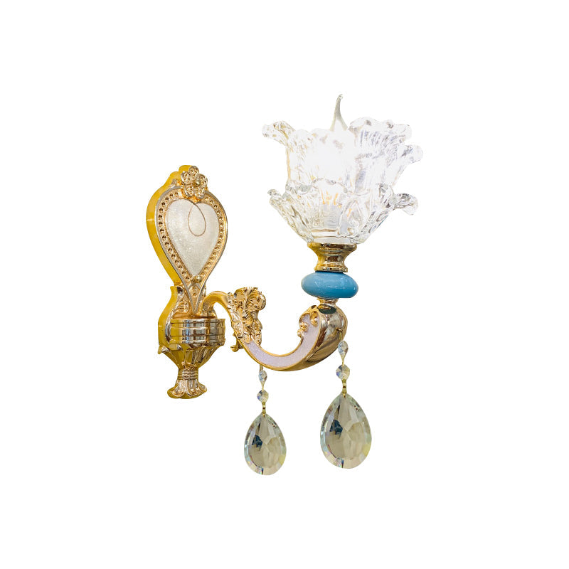 Skørter | Traditional Low Layered Flower Wall Lighting Kit 1/2-Cup Clear Crystals Wall Light in Gold-Blue
