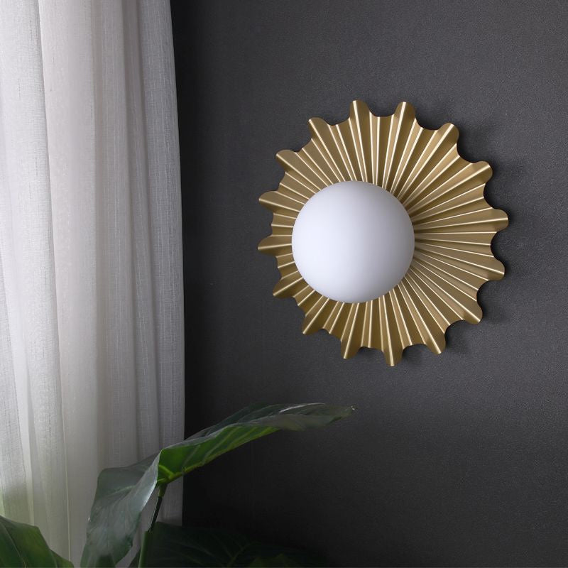 Lisslune | White Glass Sphere Wall Lamp with Brass-Colored Wavy Back 1 Heads Modern Wall-Mounted Lamp