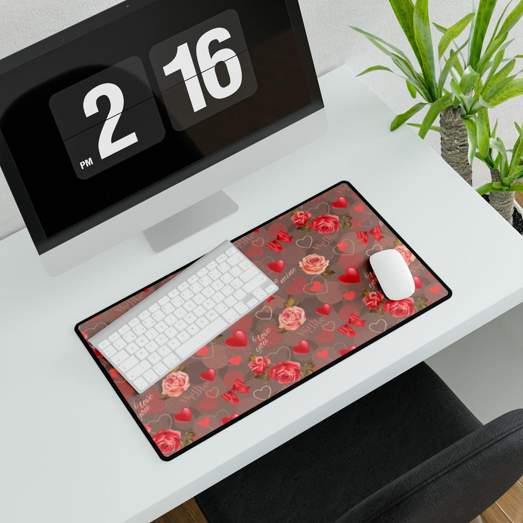 Lisslune | Luxurious Peekaboo Desk Pads for Demanding Workplaces