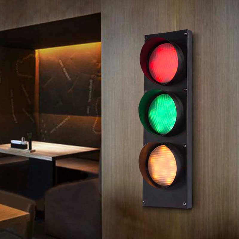 Skørter | Creative traffic light wall-mounted light 3 lights industrial LED wall lighting in black for bar