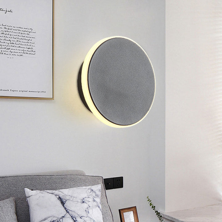 Lisslune | Black/White Disc LED Wall Light Modernism Single Acrylic Wall Lighting Ideas in Warm/White Light