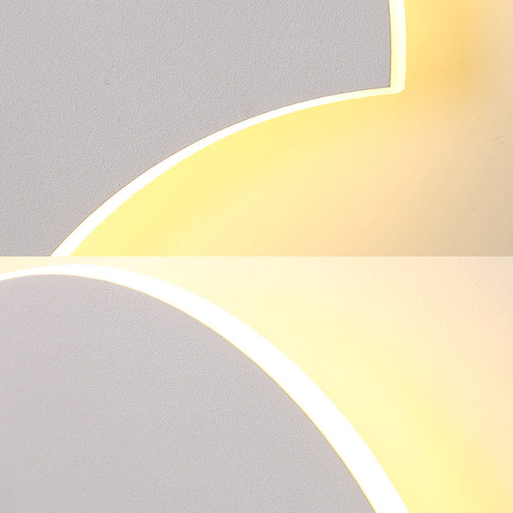 Lisslune | Modern Antique Fan-Shaped Wall Lamp Metal Gray LED Wall Light for Bedroom Bathroom