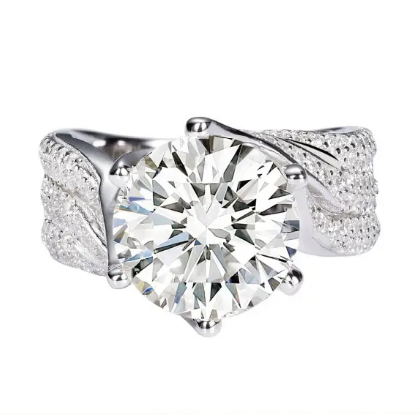 Lisslune | 3-Carat Super Flash Moissanite Ring