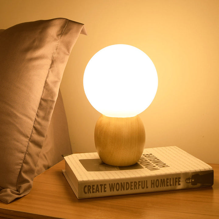 Lisslune | Nuvora – Elegant frosted ball lamp with organic wooden base