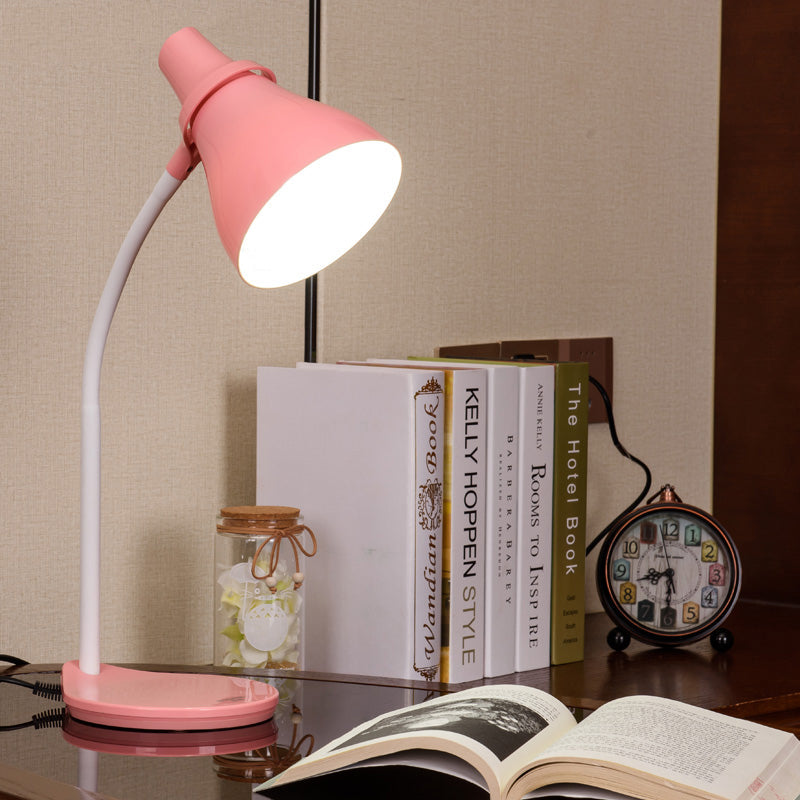 Lisslune | MacaronGlow – Table lamp with flexible horn shade