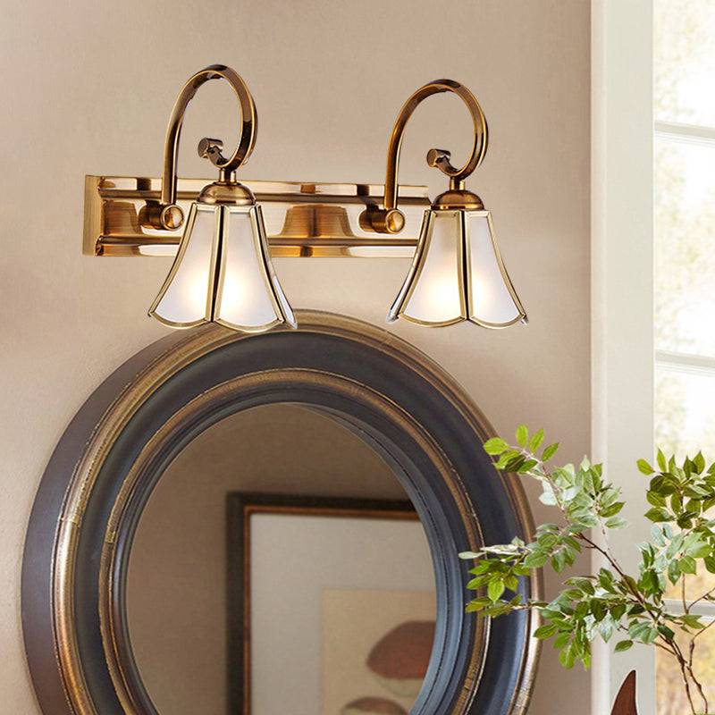 Skørter | Milk Glass Wave Edge Vanity Lamp Colonial Style 1/2/3-Head Bathroom Wall Light Fixture in Gold