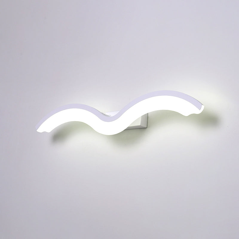 Lisslune | Black/White Wavelet LED Wall Lamp Minimalism Metal Mirror Light with Frosted Diffuser, 16"/23.5"/31.5" long