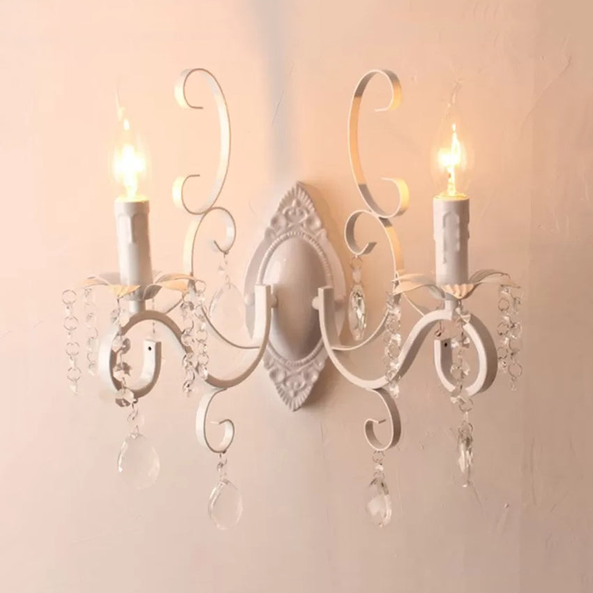 Skørter | Candle-shaped Wall Light Classic Stylish Metal Wall Lamp in White with Clear Crystal for Lodge