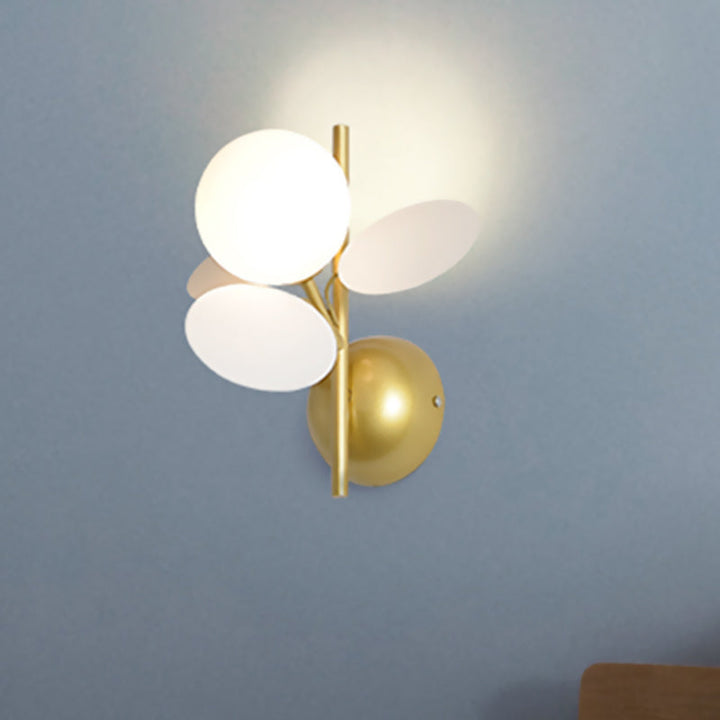 Skørter | Leaf Nightstand Wall Light Ideas Iron 1 Light Macaron Style Wall Lamp in White/Red-Yellow-Blue with Ball Cream Glass Shade