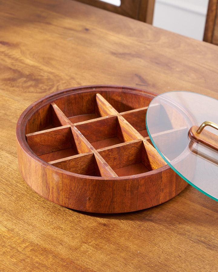 Lisslune | BambooSpin – 9-Compartment Serving Tray with Rotating Lid | Premium Bamboo Snack Platter