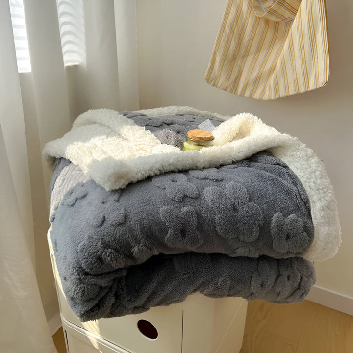 Lisslune | Cloud Flower Snuggle Blanket