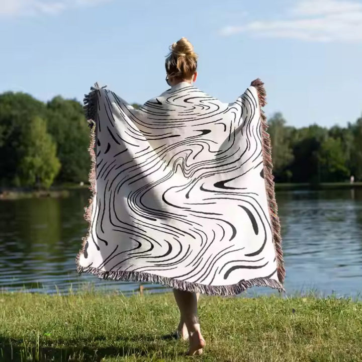 Lisslune | Marble Woven Throw Blanket