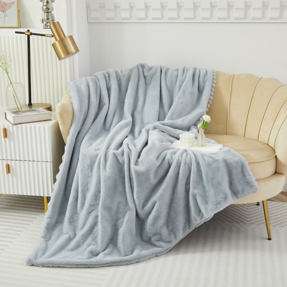 Lisslune | Plush Soft Synthetic Rabbit Blanket