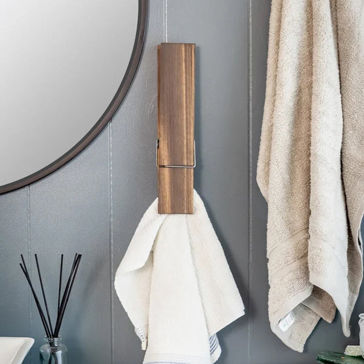 Lisslune | Clothespin Bathroom Towel Holder