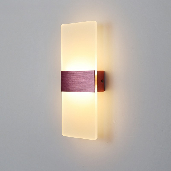 Lisslune | CenturyGlow – Mid-Century Wall Lamp for Timeless Style