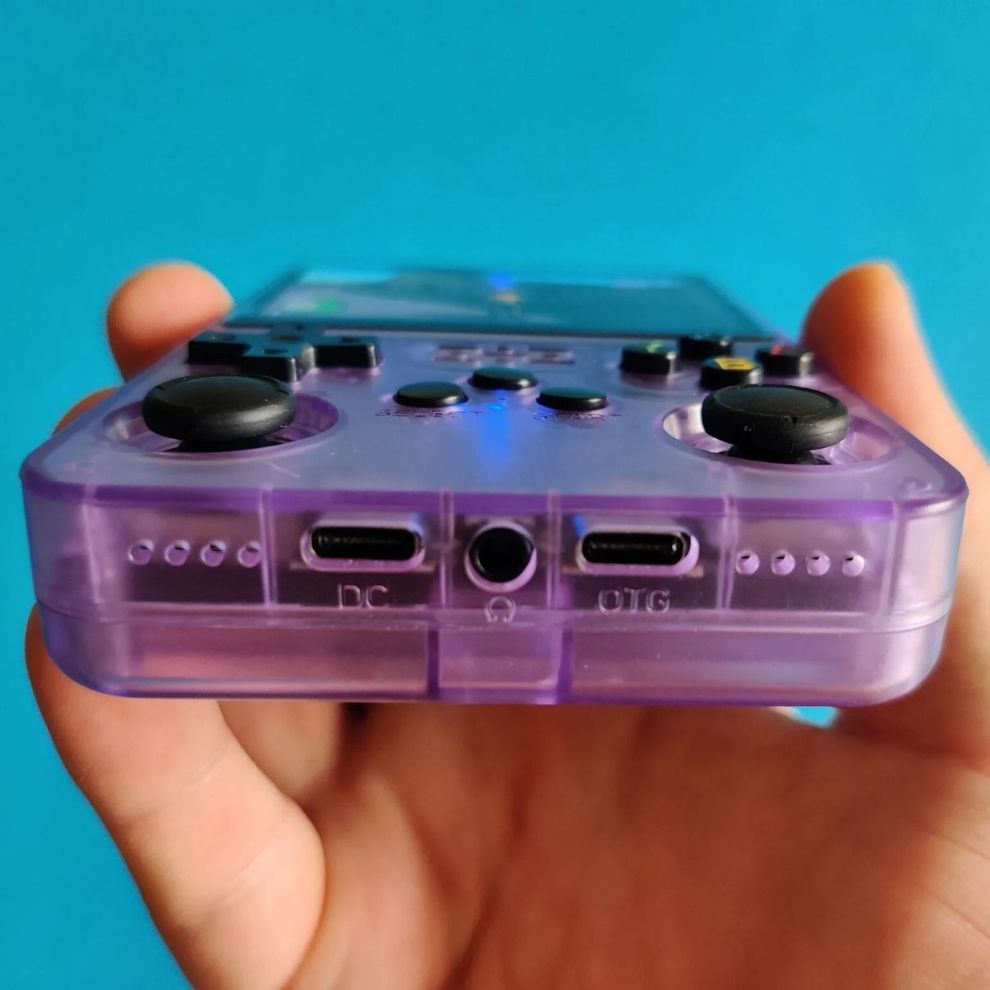 Lisslune | Retro Game Console | +500 Built-in Games for All Ages