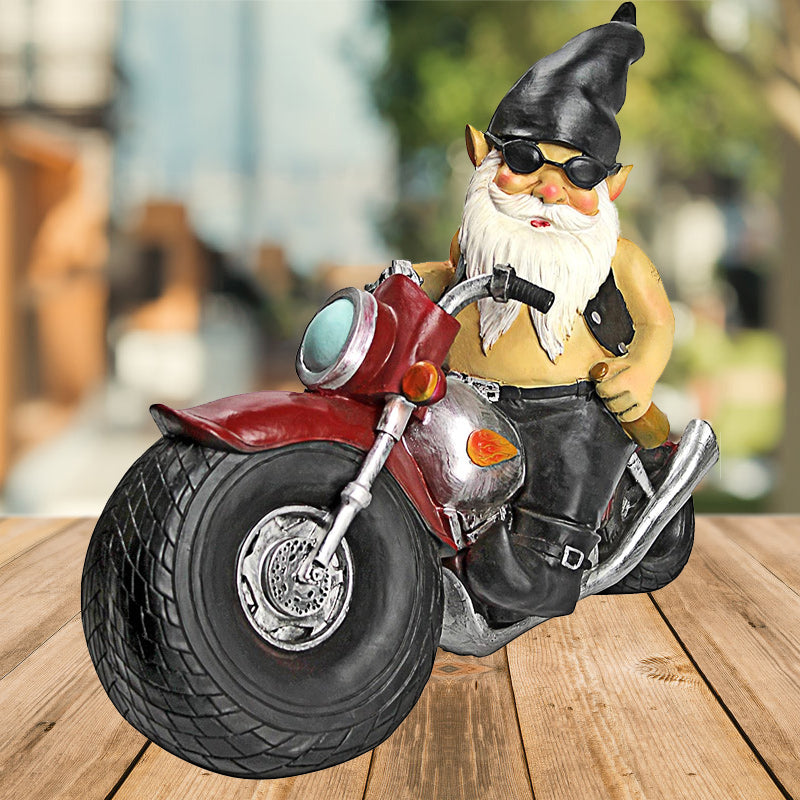 Lisslune | Funny Modern Gnome Garden Statue