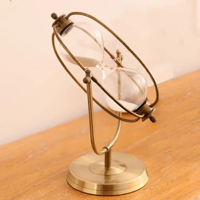 Lisslune | ClassicElegance - White Sand Hourglass