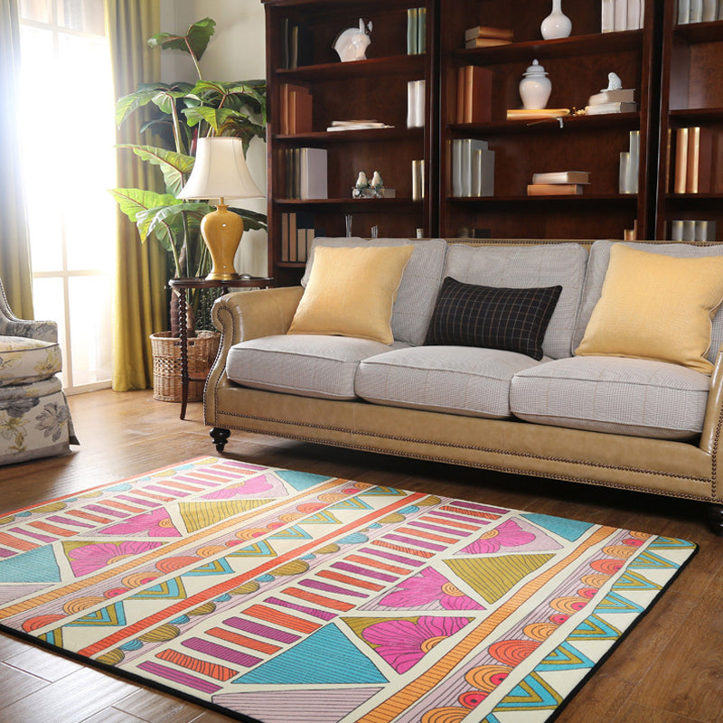 Lisslune | Pink colored Moroccan geometric rug rustic synthetic indoor rug washable stain-resistant rug with flowers