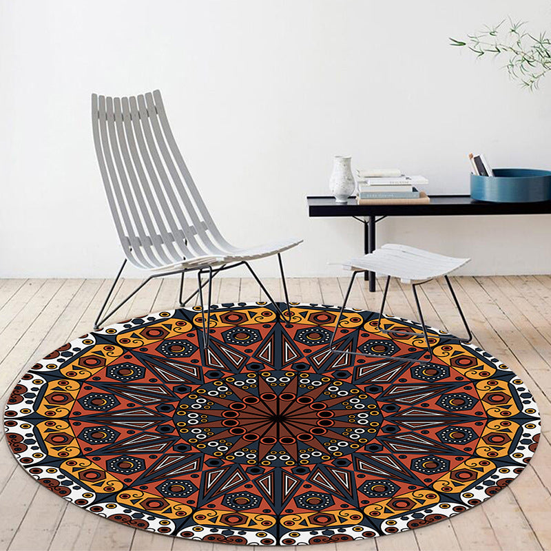 Lisslune | Moroccan Flower Carpet White and Red Polyester Carpet Non-Slip Backing Machine Washable Carpet for Bedroom