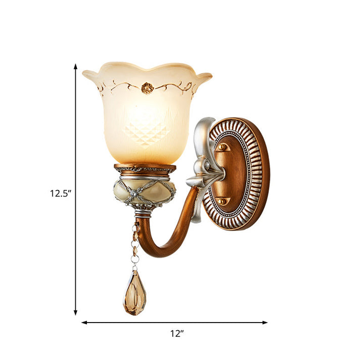 Skørter | Lodge Style Flower Wall Lamp Frosted Glass 1/2-Bulb Wall Light with Drop Crystal Decoration and Metal Arm in Gold