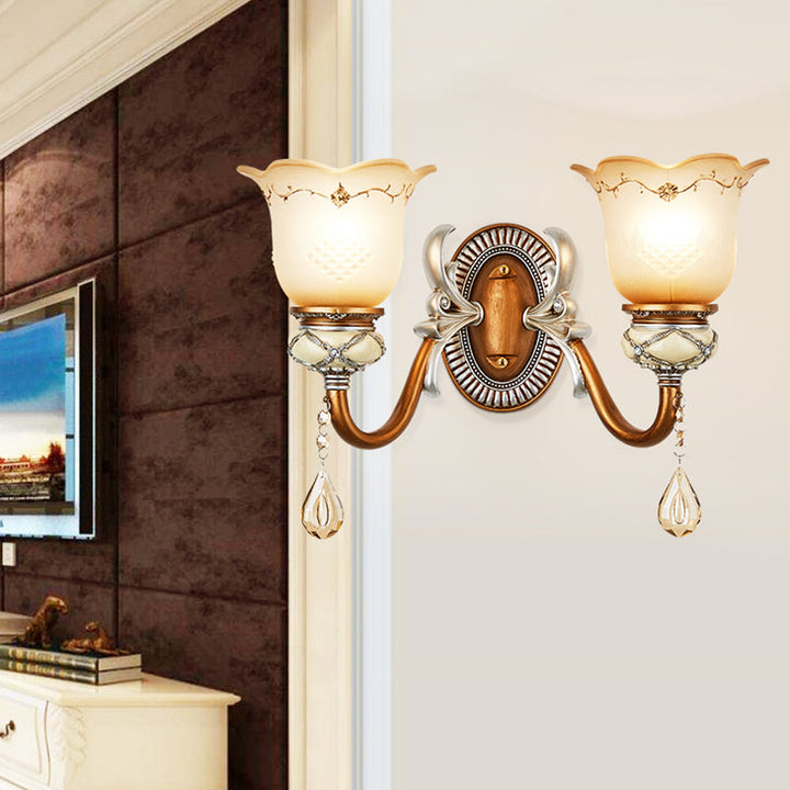 Skørter | Lodge Style Flower Wall Lamp Frosted Glass 1/2-Bulb Wall Light with Drop Crystal Decoration and Metal Arm in Gold
