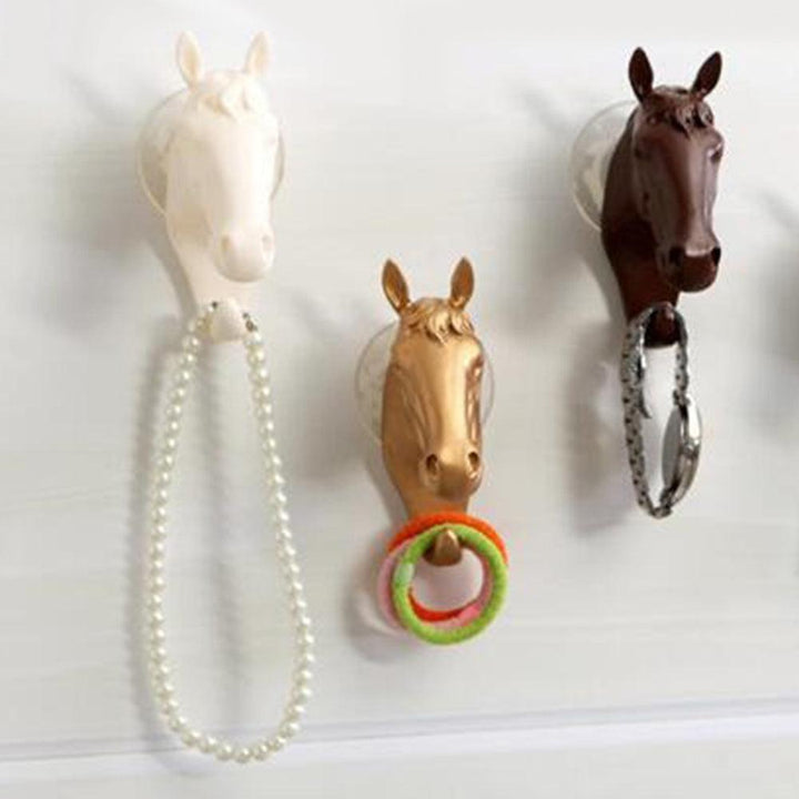 Lisslune | Contemporary Horse Head Wall Hook with Simple Suction Cup Mounting - Stylish and Functional