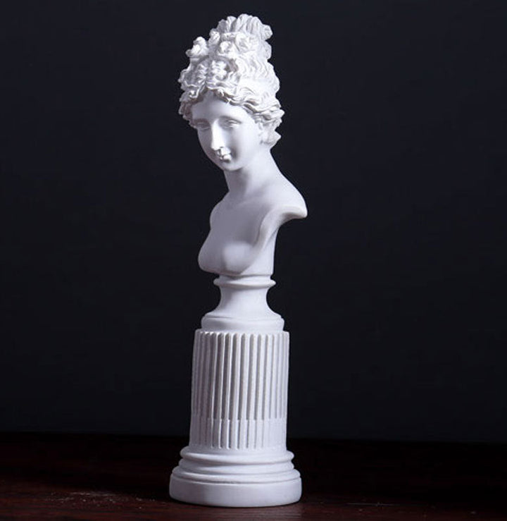 Lisslune | Greek Goddess Statue